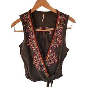 FREE PEOPLE Embroidered Sleeveless Wrap